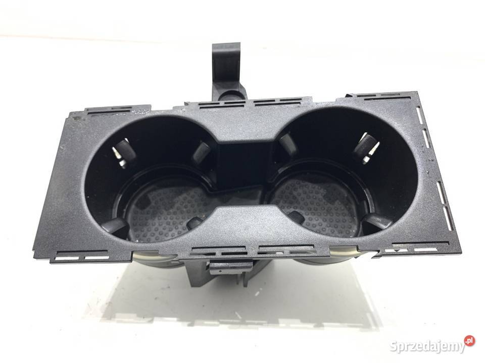 UCHWYT NA NAPOJE VW GOLF VII Kombi KUBKI KUBKÓW Uchwyty fabryczne podkarpackie