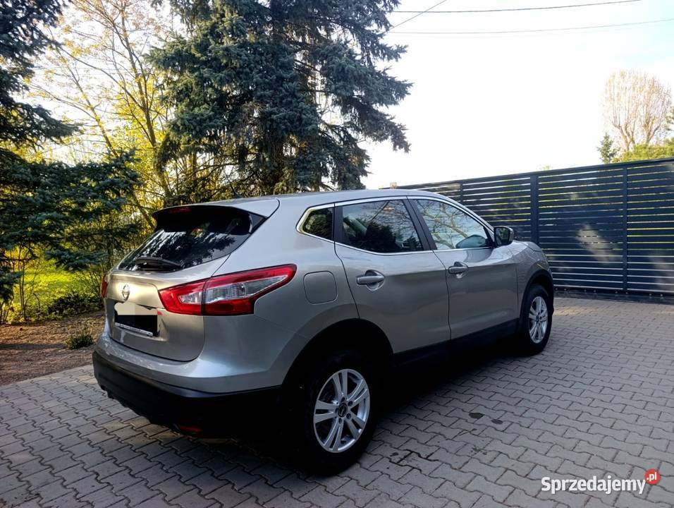 Nissan Qashqai 2015r LiftAutomatbenzyna Legnica