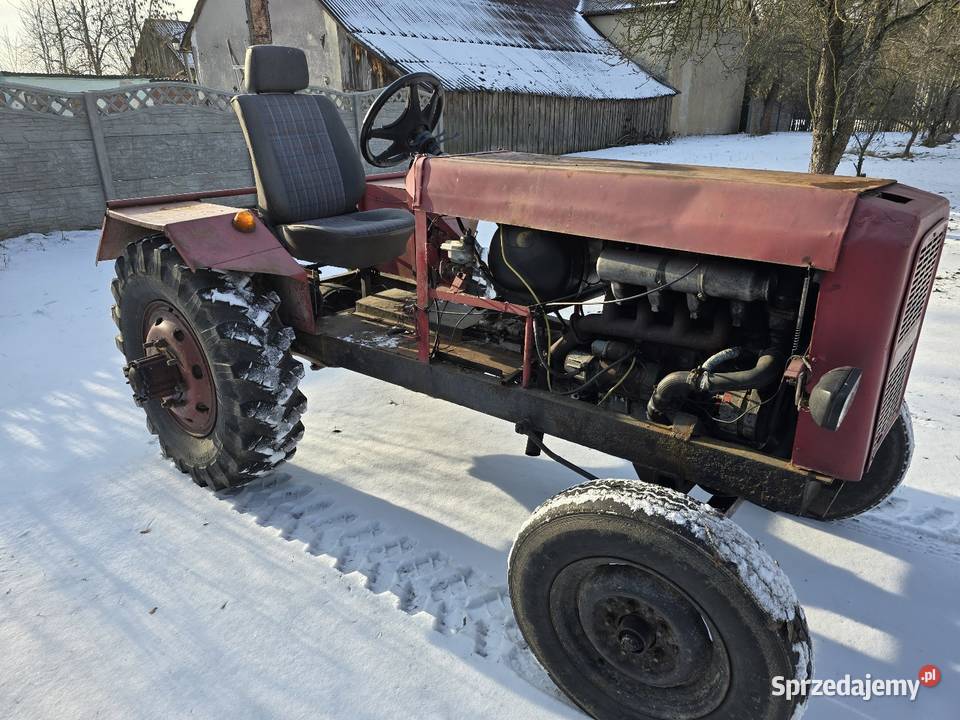 Tarktot Sam rolniczy Silnik Andoria 24D 4C90