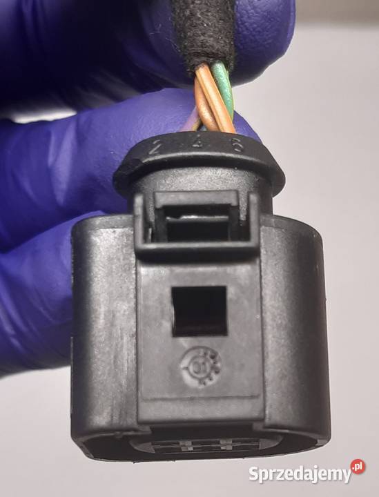 ORYGINALNA KOSTKA WTYCZKA VW AUDI SEAT SKODA Mielęcin