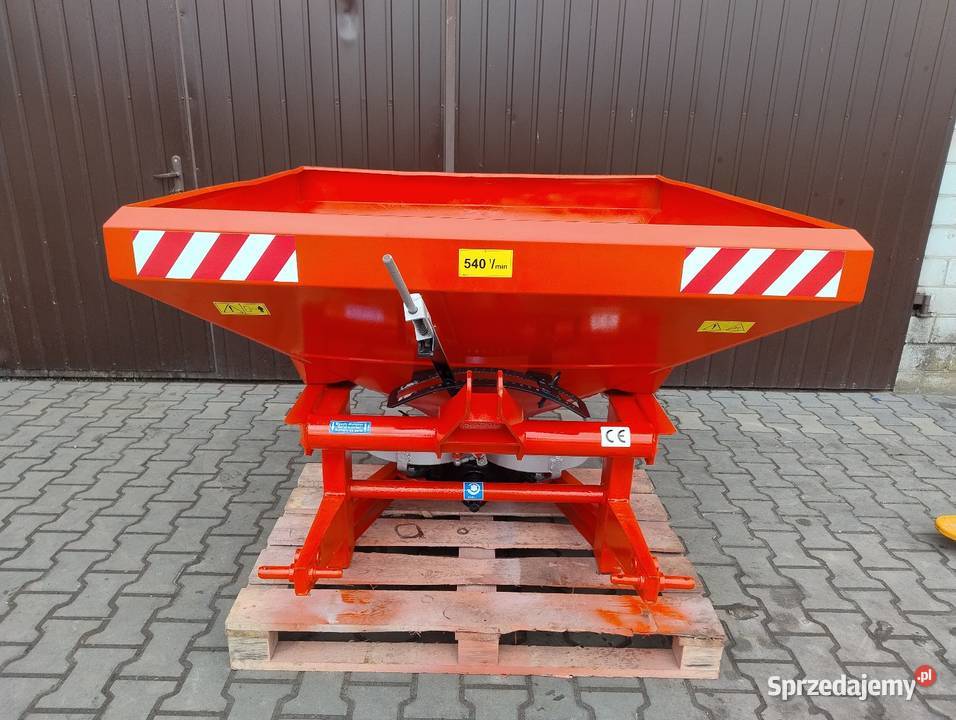 Rozsiewacz nawozów Rauch Kuhn Piątek