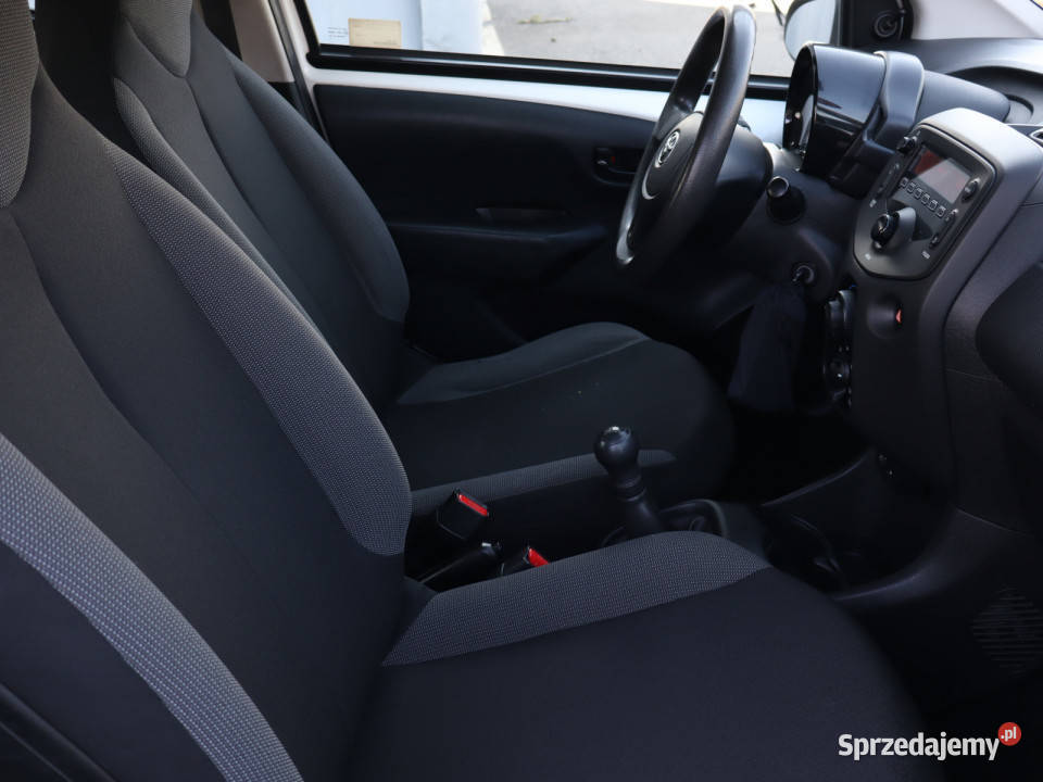 Toyota Aygo 10 VVTi pierwszy właściciel Bielany Wrocławskie sprzedam