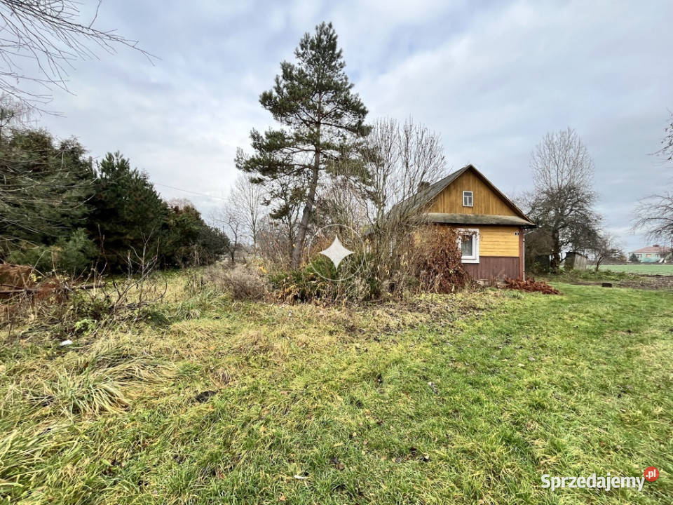 Działka z zabudowaniami w HostynnemKolonii 30m Hostynne-Kolonia