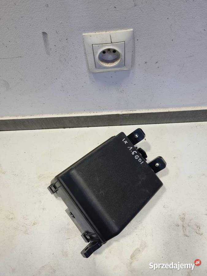 SKRZYNKA BEZPIECZNIKOW HYUNDAI IX 35 16 GDI Skierniewice