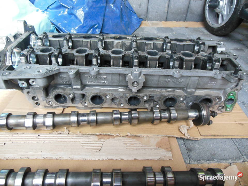 Głowica 20D 24D VOLVO 30777365 30777363 31401466 osobowe Kozy sprzedam