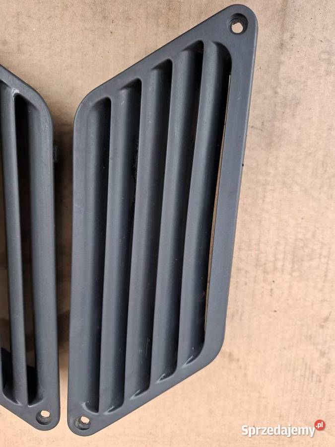 Boczne wloty powietrza kratki wlotu Fiat 126p Strzelce Opolskie
