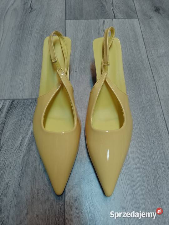 4243 Żółte czółenka wieczorowe z odkrytą piętą żółty/złoty Czółenka Kraków