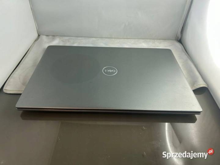 Laptop Dell Latitude 3301 133 Intel Core i5 8 GB Warszawa