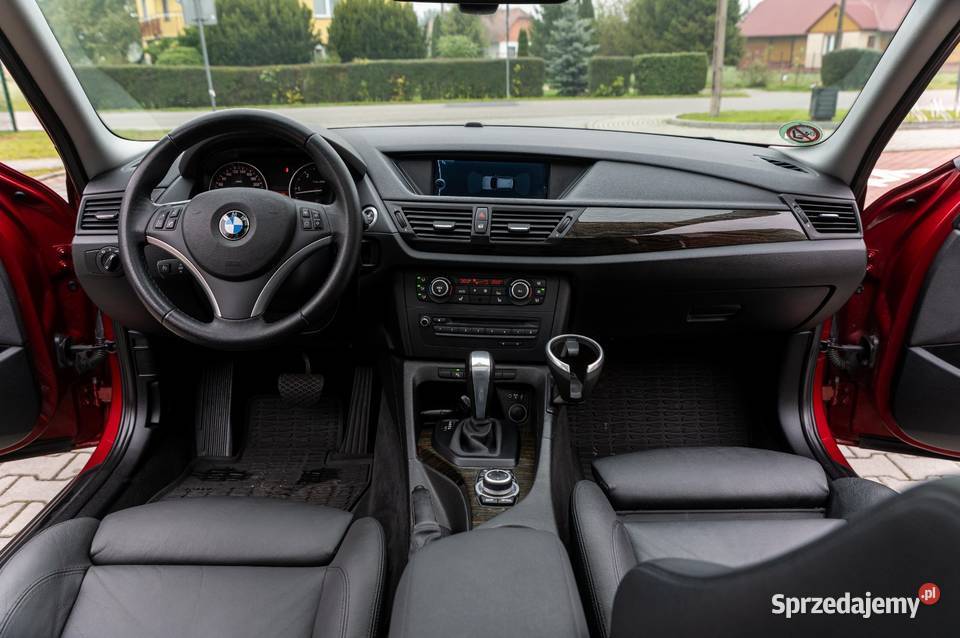 BMWX1 Targowiska