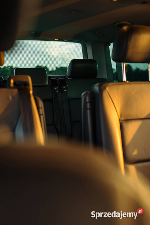 BusVIP wynajem busa z kierowcą obsługa wesel Bielsko-Biała