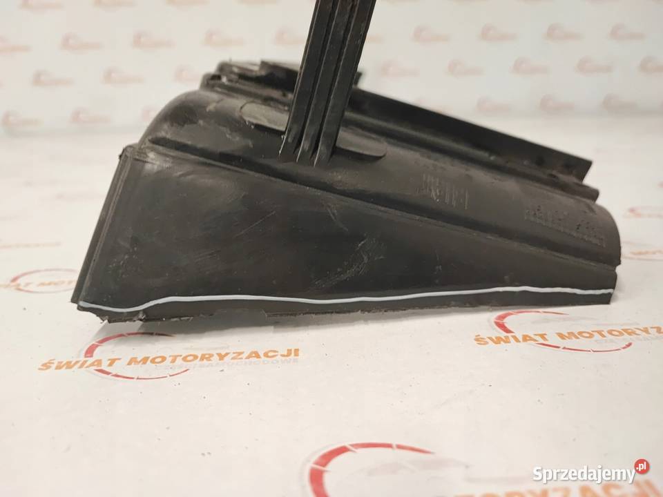 DOBLO II COMBO D LIFT 16r obudowa chłodnicy osobowe sprzedam