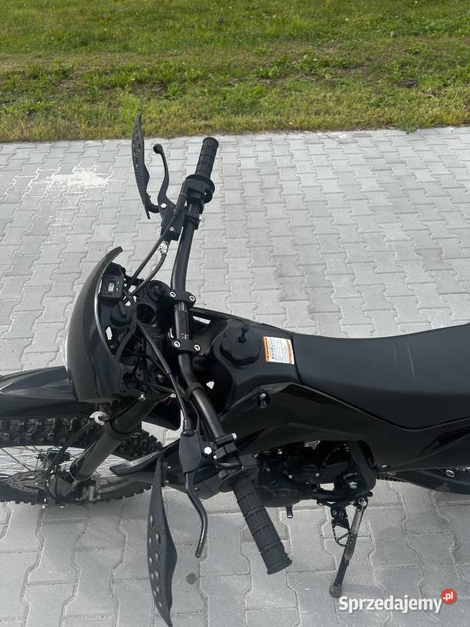 Asix xb83 150 Rok produkcji 2026