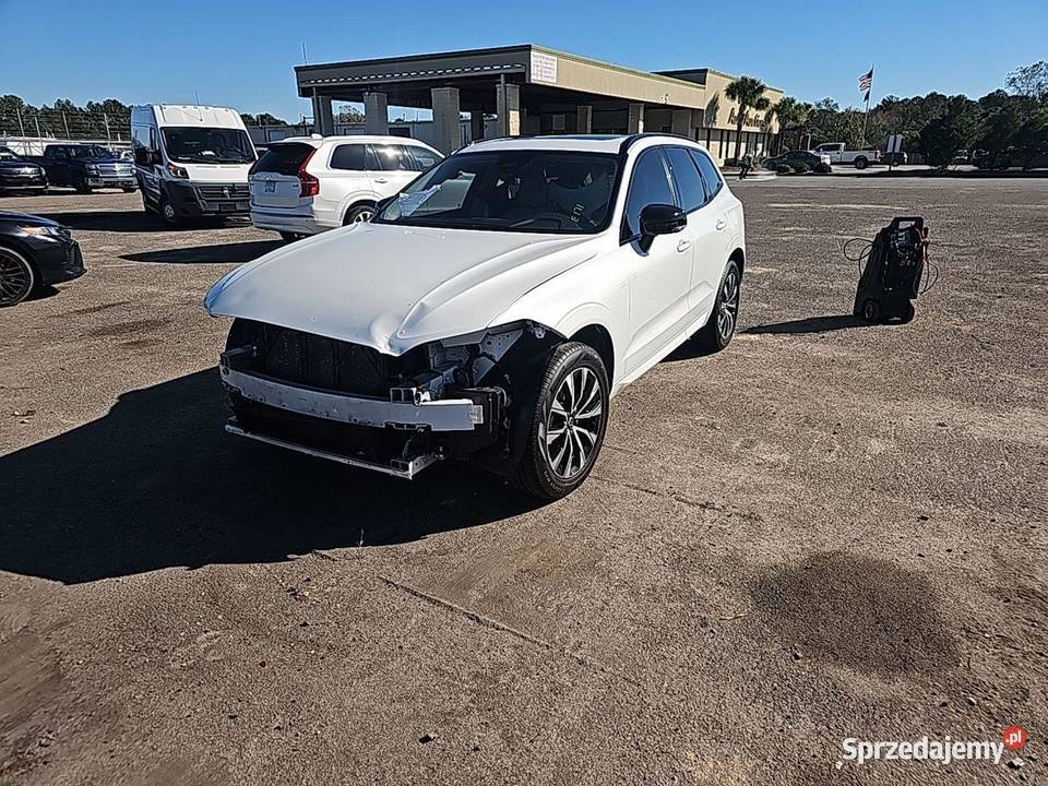 Volvo XC60 2025 benzyna Grotniki