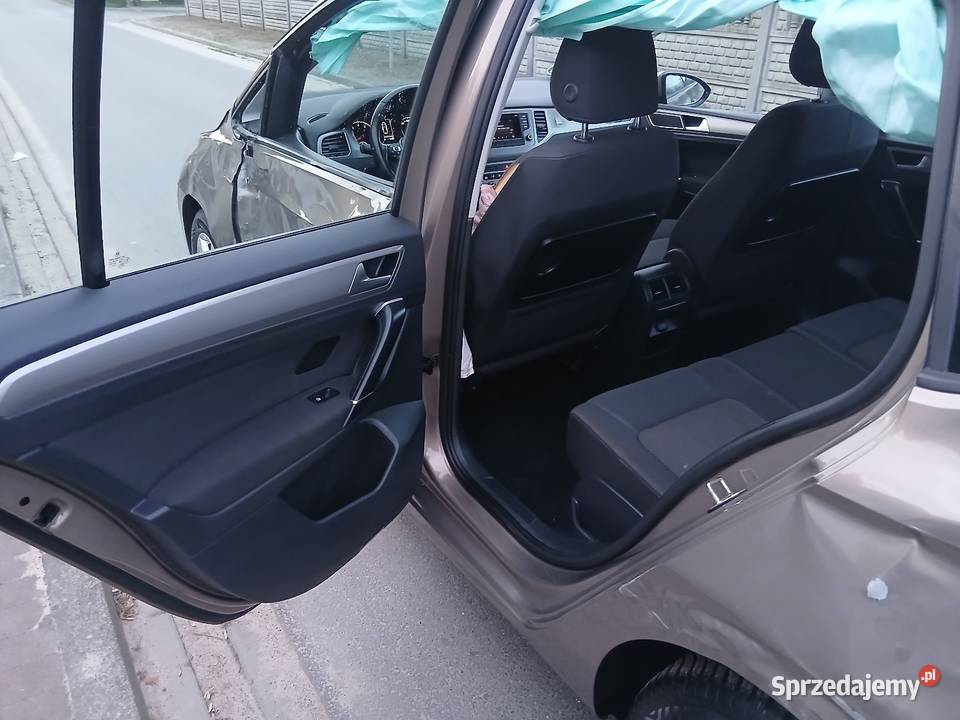 VW Golf sportsvan Automat 124 110KM wielkopolskie Dobrzyca