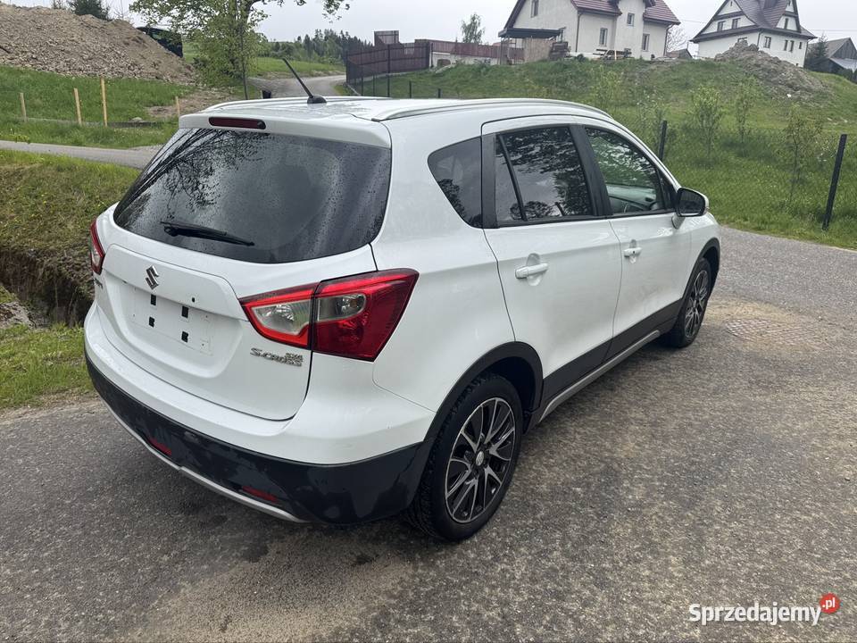 Suzuki SX4 SCross Duży ekran kamera key less 1cm3 małopolskie