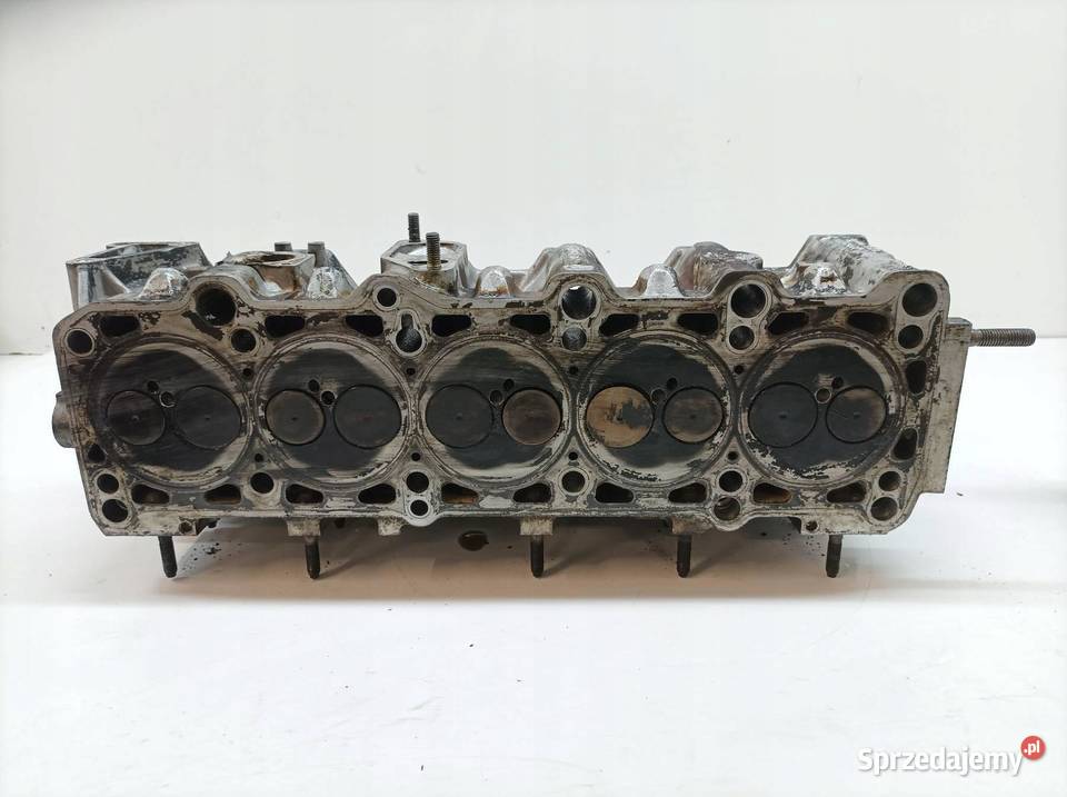 GŁOWICA KOMPLETNA 074103373G 25 TDI Volkswagen Rok produkcji 1999 świętokrzyskie