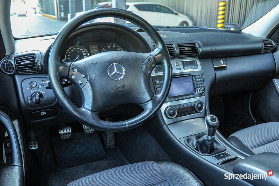 MercedesBenz Klasa C 18 Kompressor 205 Bogate Klasa C Wrocław
