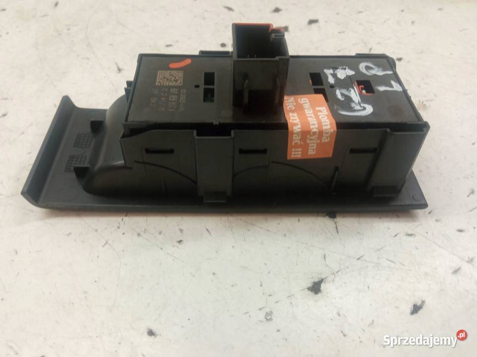 PRZEŁĄCZNIK SZYB LP ORG 6V1959857A Skoda Rapid I