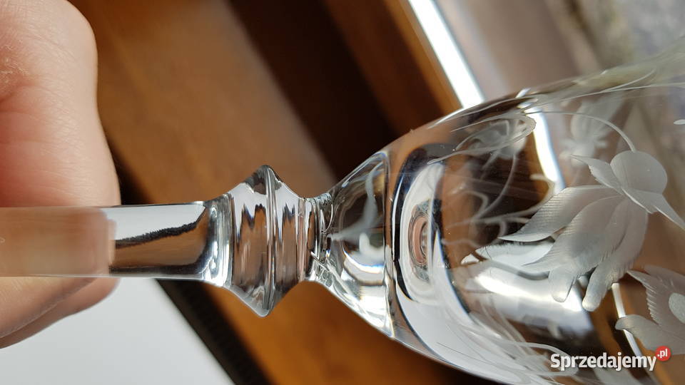 Szklane szlifowane kieliszki ok 200 ml Dąbrowa Górnicza sprzedam