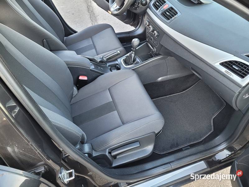 Pojemne i oszczędne kombi elektrochrom. lusterka boczne Słomniki