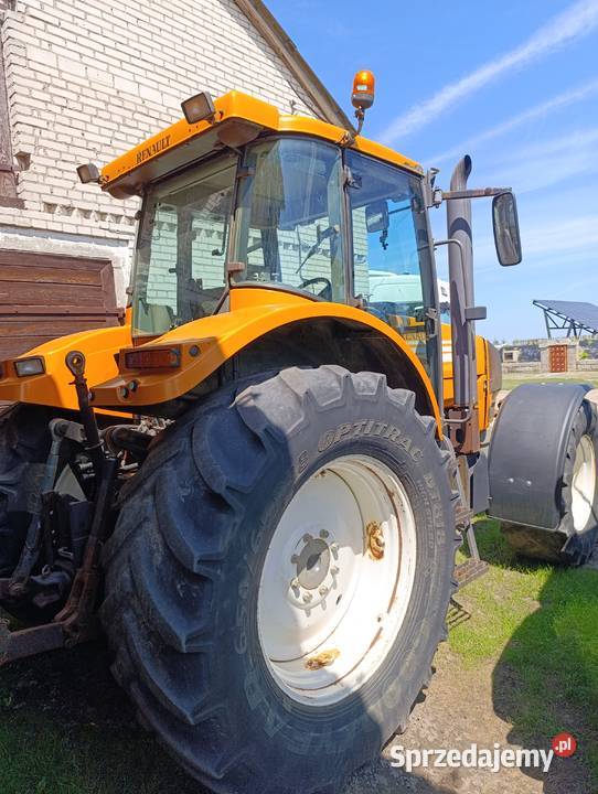 Renault Ares 725 RZ Renault Zbuczyn