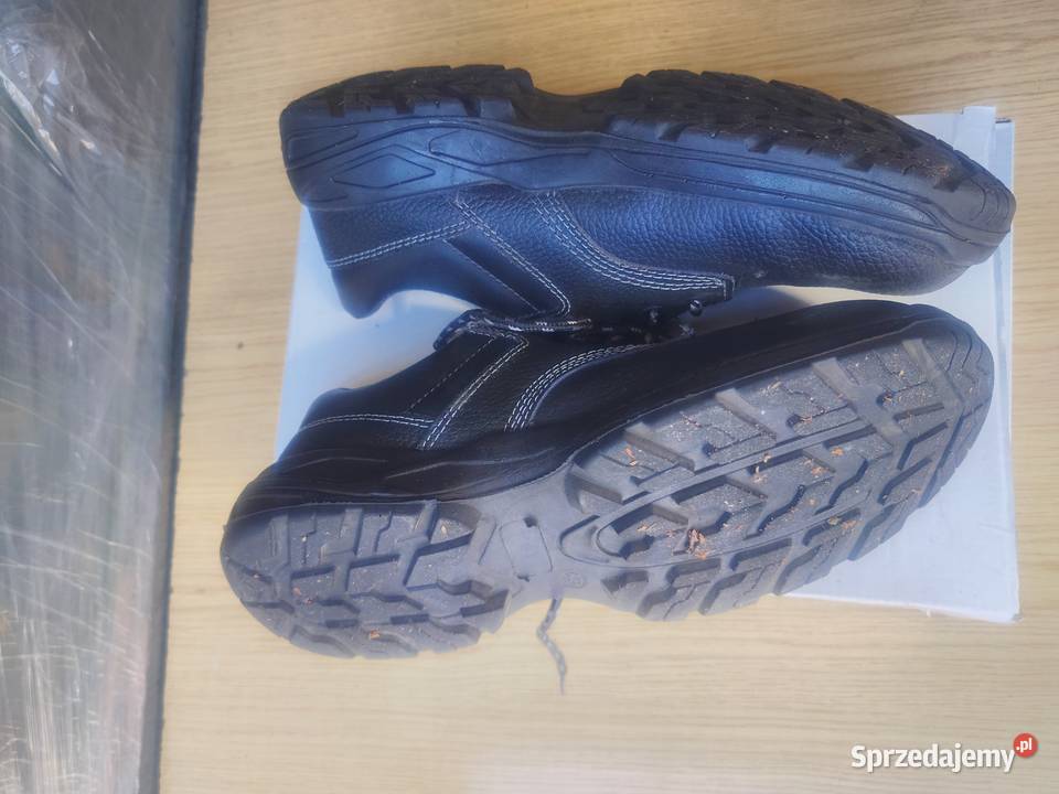 Sprzedam buty robocze z Niemiec używane rozmiar Pustków-Osiedle
