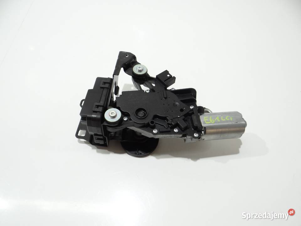 MECHANIZM SILNICZEK WYCIERACZKI BMW E61 LCI Strzyżewice