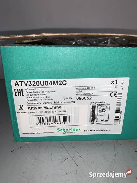 Schneider Electric Altivar ATV320U04M2C 037kW