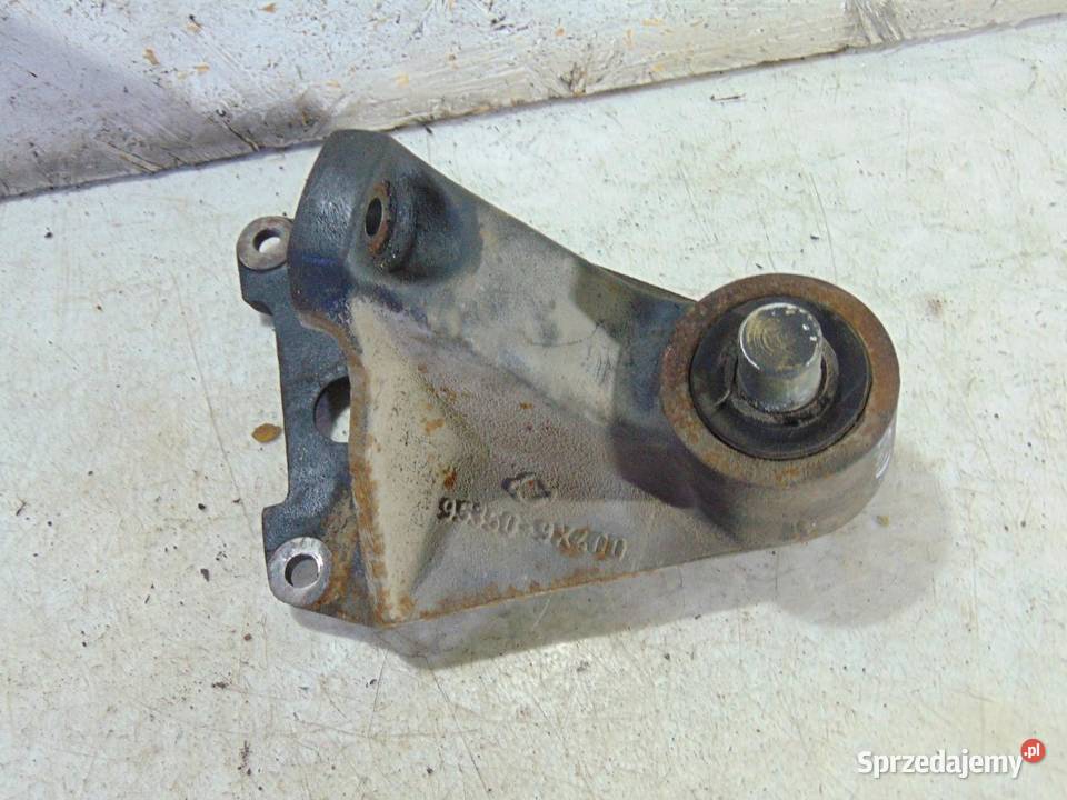 ŁAPA MOCOWANIE KABINY PRAWA NISSAN ATLEON 0613 sprzedam