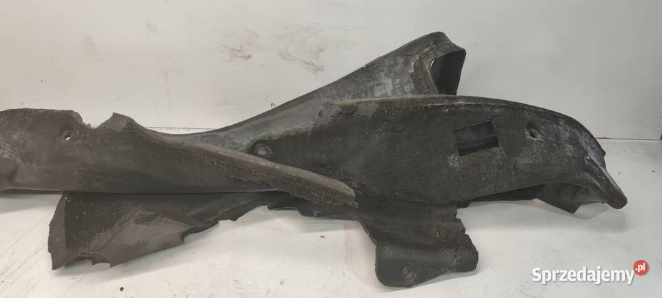 WYGŁUSZENIE ŚCIANY GRODZIOWEJ AUDI TT 8J1863909C Przystajń