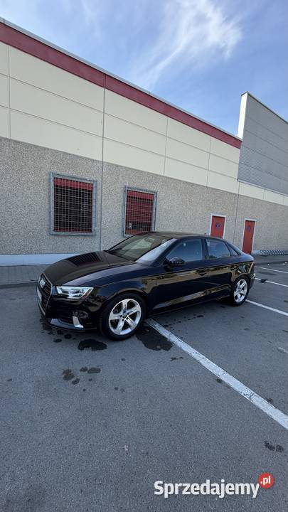 Audi A3 2017 roku20 benzyna 125000 Łódź