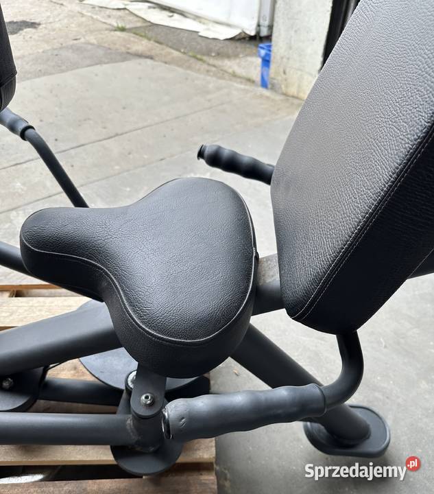 Maszyna do ćwiczeń odwodzicieli nóg Panatta Wałcz sprzedam