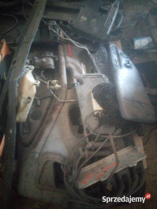 Aurora Oldsmobile na graty benzyna Żalin