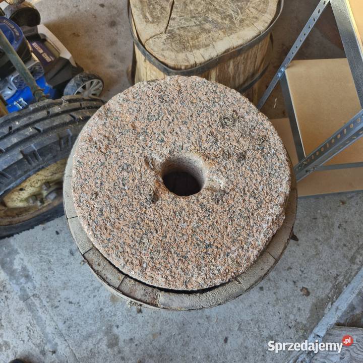 Autentyczny Ręczny Młyn Żarnowy Koniec XIX w zachodniopomorskie