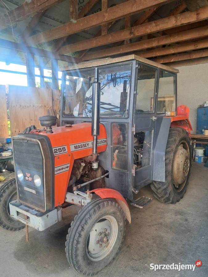 Ciągnik rolniczy Massey Ferguson dolnośląskie