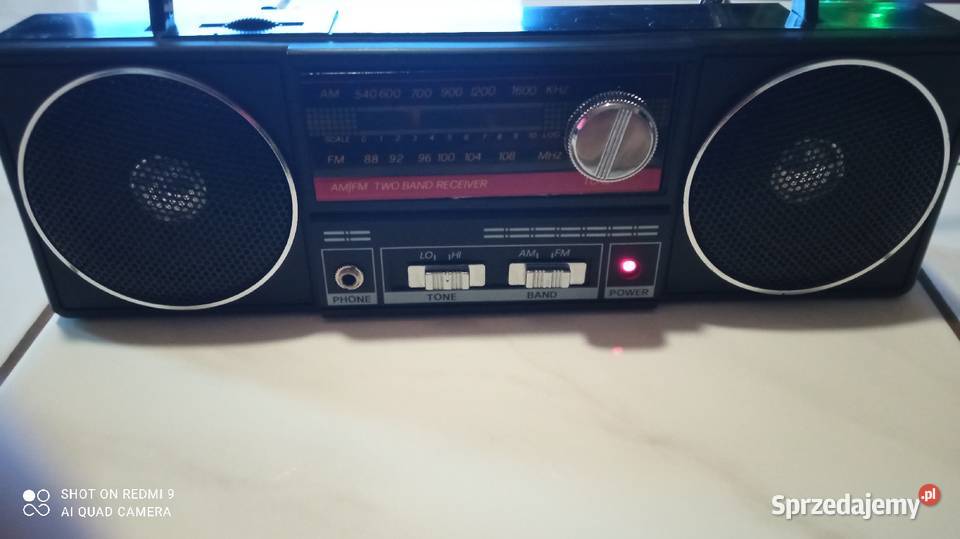 Małe radio na baterie sprawne sprzedam Radioodtwarzacze Wrocław