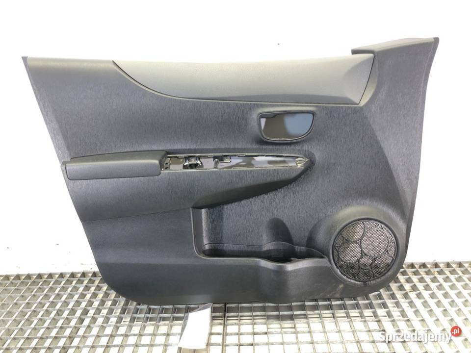 BOCZEK DRZWI LEWY PRZÓD TOYOTA YARIS III Tapicerki samochodowe podkarpackie