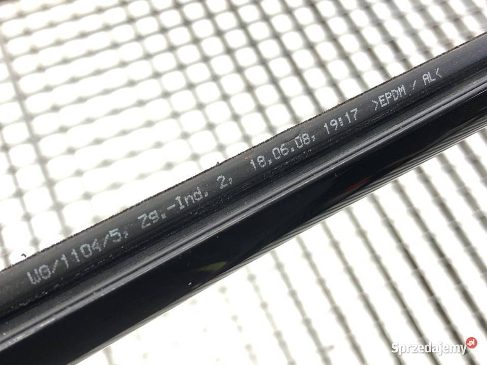 LISTWA ZGARNIAJĄCA TYŁ LEWA BMW F01 podkarpackie sprzedam