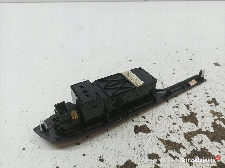PRZEŁĄCZNIK SZYB C8HHA4GF72 Honda Accord VII