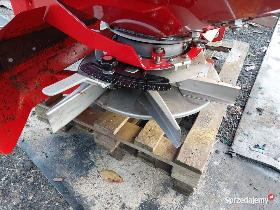 Rozsiewacz Kverneland DSM opolskie Brzeg