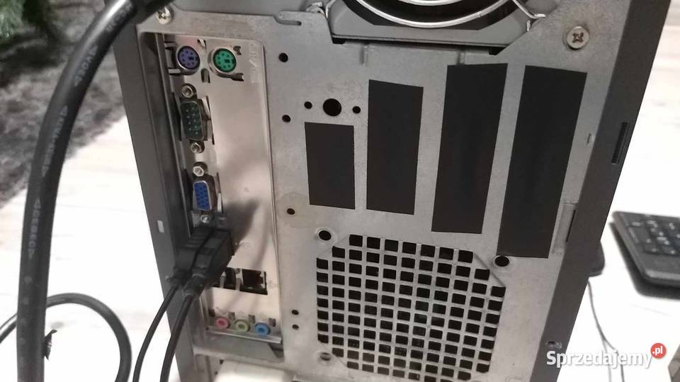 Zestaw komputer monitor PC C2D 8800 GT 4 GB RAM Warszawa sprzedam