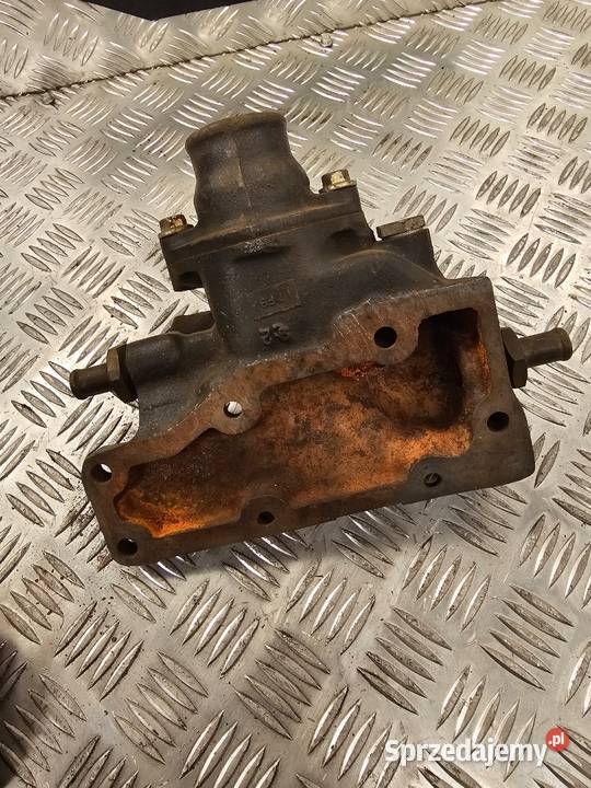 Podstawa termostatu Massey Ferguson 4245 4255 Gdynia