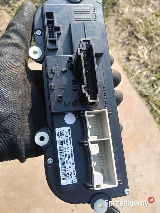 Panel nawiewu golf 6 VI 3c8 907 336j zju Czujniki i sterowniki klimatyzacji lubelskie Wąwolnica sprzedam