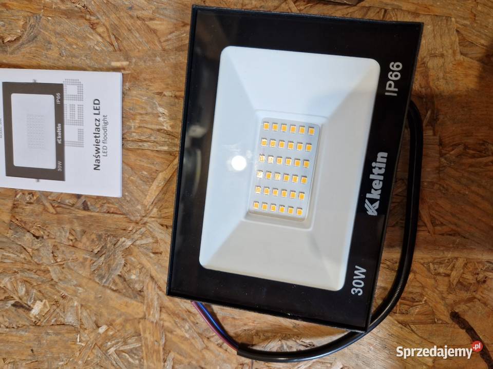 Naświetlacz LED 30W barwa biała ciepła 2700K wielkopolskie Głogowa