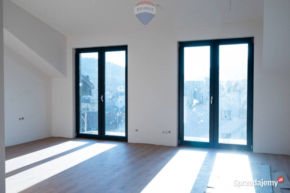 Panoramiczny widok na góry i skocznie Rok budowy 2026 Nieruchomości Szczyrk