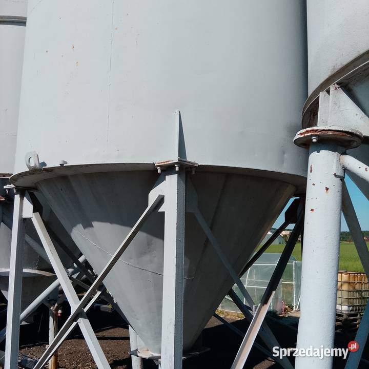Silos zbożowy lejowy