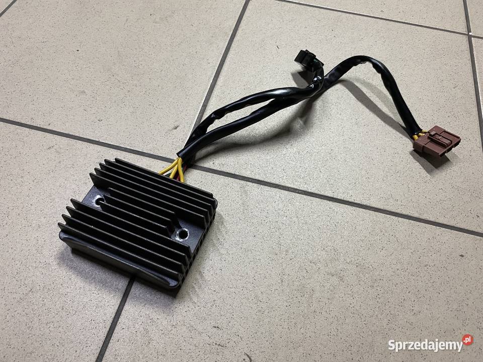 Regulator napięcia Peugeot Satelis Compressor Brzeszcze