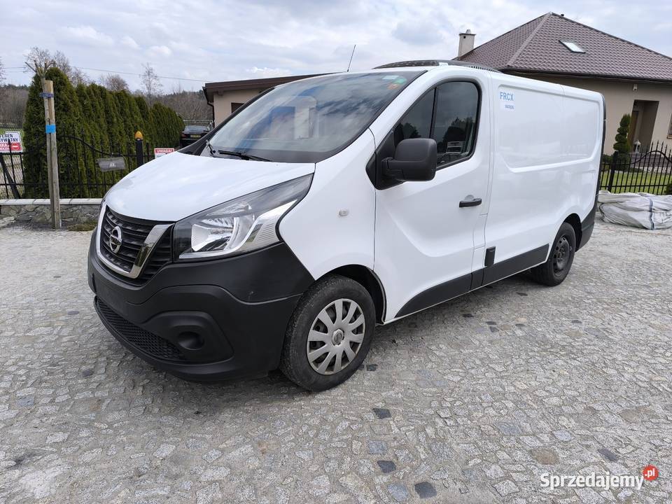 Nissan nv 300 chłodnia Inowrocław