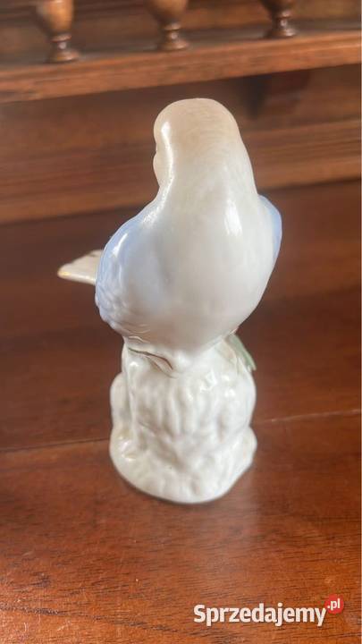 PORCELANOWA FIGURKA PTASZKA NA KAMIENIU Gdańsk