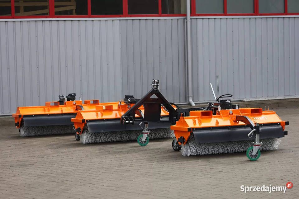 Odmiatarka 120230 napęd hydrauliczny wózek